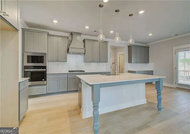 Photo 4 of Single family home for sale at 4113 Valleyview Ct, Mcdonough, GA 30252 | MLS# 10810662 | Listing updated on 2026-08-05