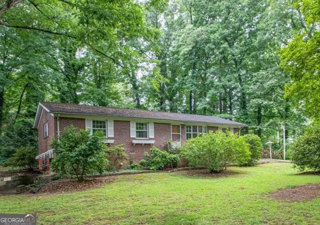 Photo 1 of Sale Pending at 442 Stonewood Dr, Stone Mountain, GA 30087 | MLS# 10827661 | Listing updated on 2026-09-11