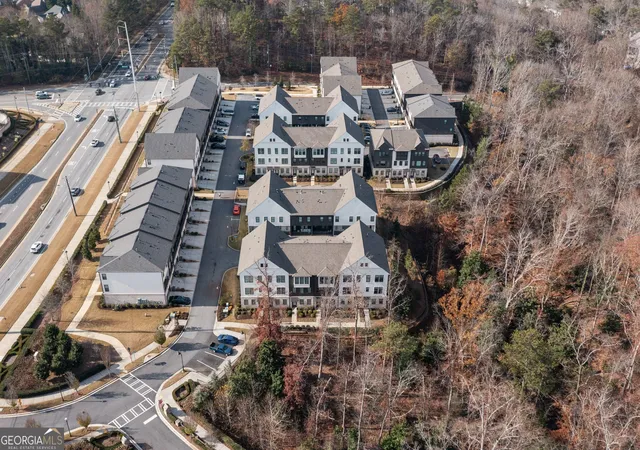 Photo 58 of Townhouse for sale at 6529 Beacon Dr, Sandy Springs, GA 30328 | MLS# 10823225 | Listing updated on 2026-09-12