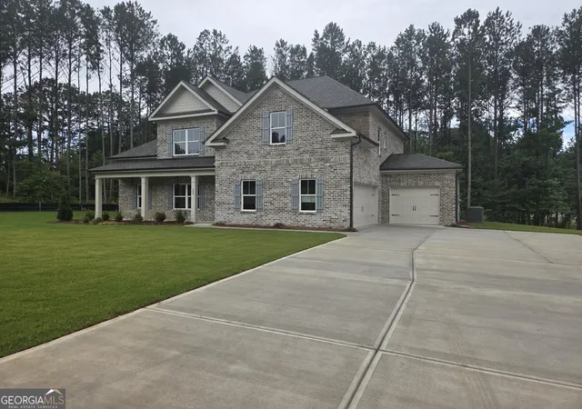 Photo 2 of Single family home for sale at 105 Southview Dr, Ellenwood, GA 30294 | MLS# 10795887 | Listing updated on 2026-08-28