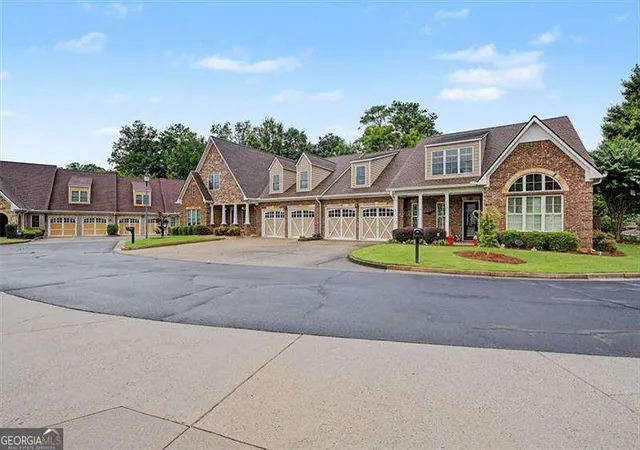 5th image of 2327 Sandy Oaks Dr, Marietta, GA 30066 | MLS# 10813340