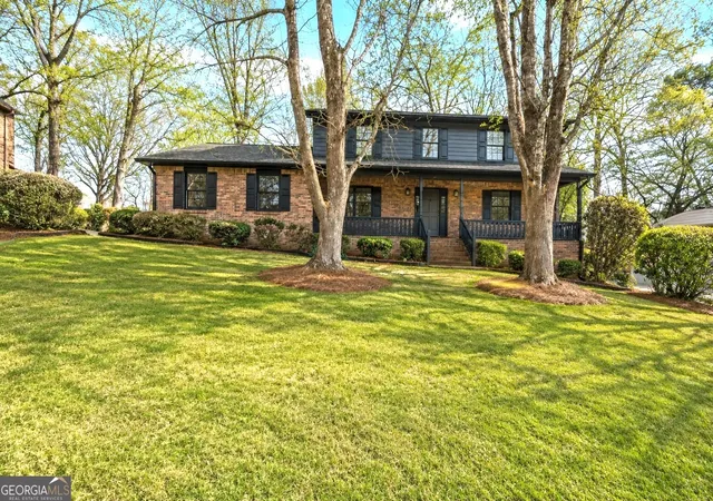 2nd image of 4566 Brandon Dr Sw, Lilburn, GA 30047 | MLS# 10808329