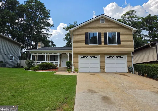 Photo 1 of Sale Pending at 5182 Station Cir, Norcross, GA 30071 | MLS# 10803490 | Listing updated on 2026-08-22