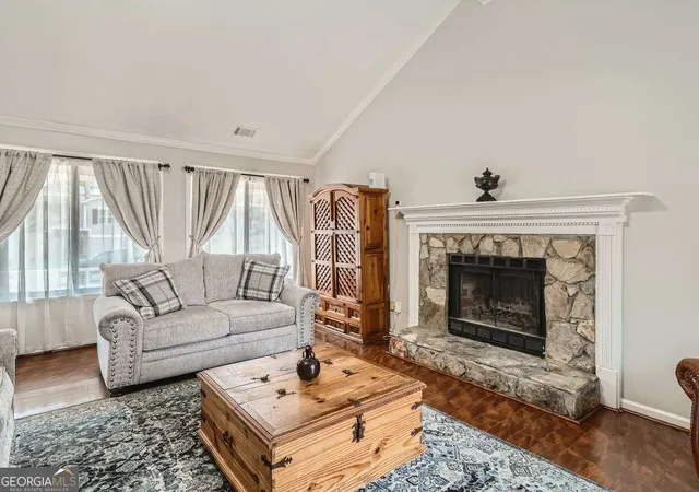 Photo 4 of Sale Pending at 5182 Station Cir, Norcross, GA 30071 | MLS# 10803490 | Listing updated on 2026-08-22