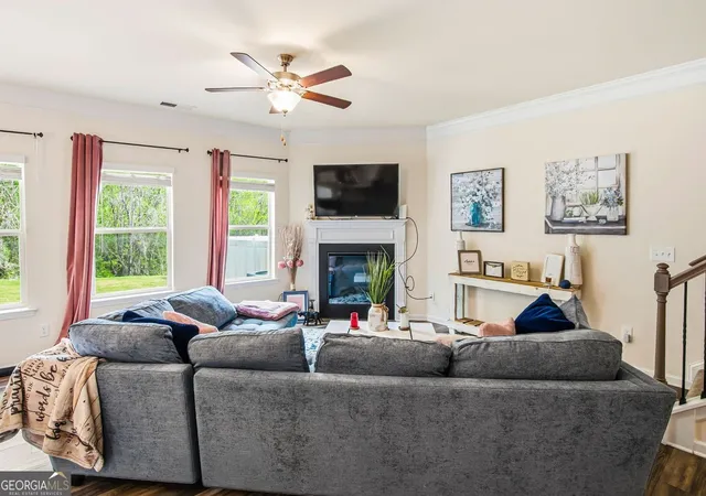 Photo 4 of Townhouse for sale at 521 Crescent Woode Way, Dallas, GA 30157 | MLS# 10726733 | Listing updated on 2026-08-05