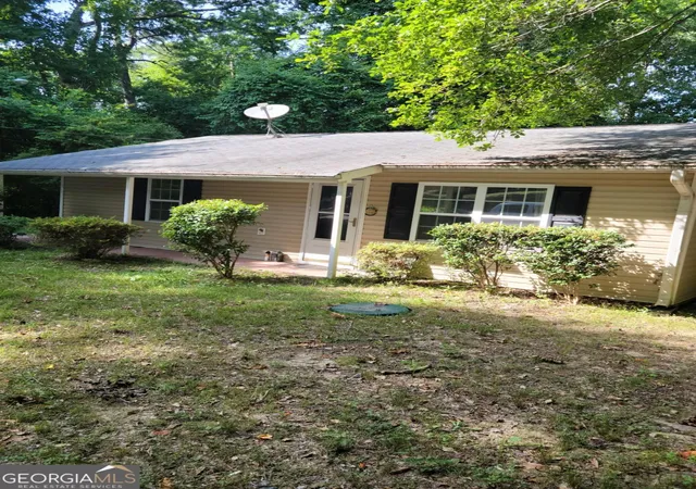 Photo 2 of Single family home for sale at 2005 Spink St Nw, Atlanta, GA 30318 | MLS# 10797540 | Listing updated on 2026-09-04