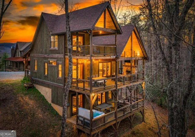Photo 2 of Single family home for sale at 134 Cohutta Overlook Trl, Blue Ridge, GA 30513 | MLS# 10725941 | Listing updated on 2026-08-31