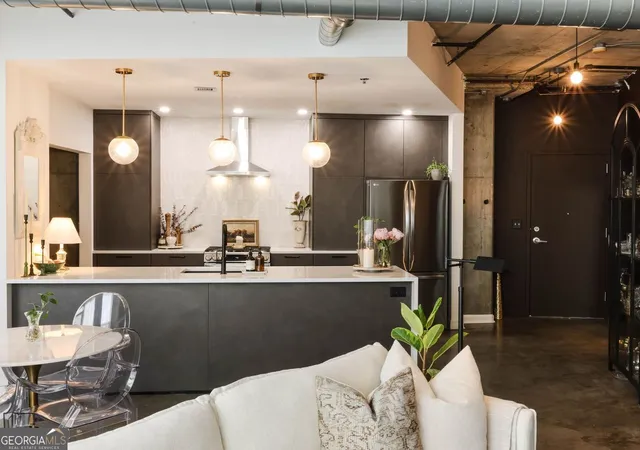 1st image of 115 W Peachtree Pl Nw #501, Atlanta, GA 30313 | MLS# 10785771