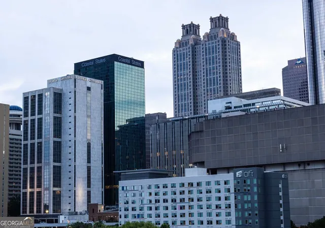2nd image of 115 W Peachtree Pl Nw, Atlanta, GA 30313