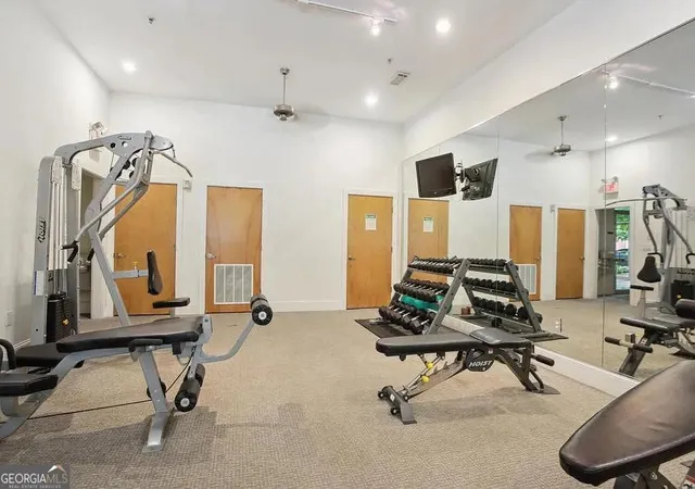 2nd image of 870 Inman Vlg Pkwy Ne, Atlanta, GA 30307