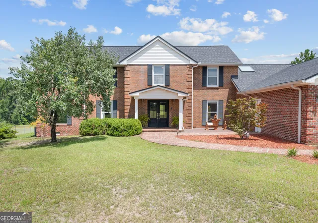 3rd image of 63 Lewis Cir, Garfield, GA 30425 | MLS# 10819203