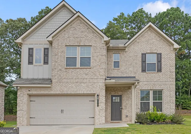 2nd image of 116 Cabin Wy, Hampton, GA 30228 | MLS# 10830392