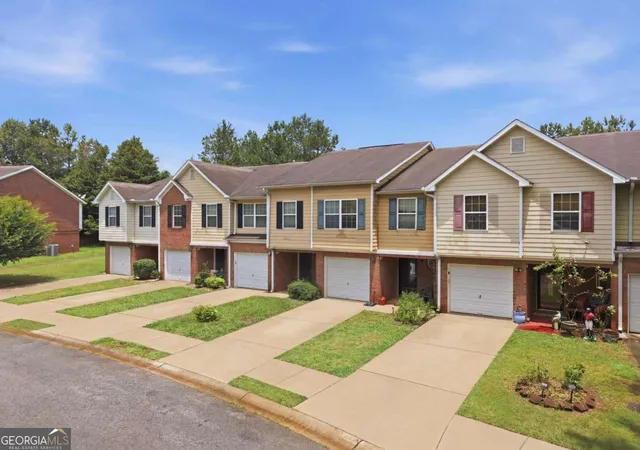 2nd image of 605 Magnolia Gardens Walk, Mcdonough, GA 30253 | MLS# 10804006