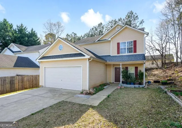 Photo 2 of Single family home for sale at 792 Russell Dr, Riverdale, GA 30296 | MLS# 10664573 | Listing updated on 2026-05-29