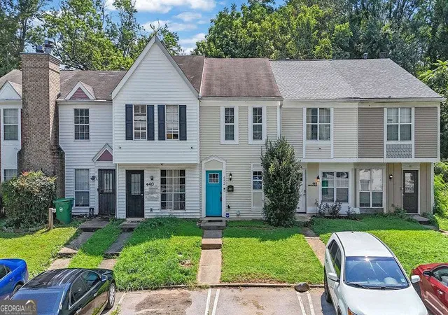 Townhouse for sale at 442 Prince Of Wales Mall, Stone Mountain, GA 30083 | MLS# 10824927