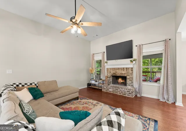 3rd image of 494 Katherine Dr, Jefferson, GA 30549 | MLS# 10759364