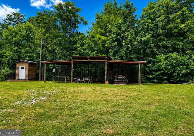 Photo 4 of Single family home for sale at 370b Log Cabin Rd NE, Milledgeville, GA 31061 | MLS# 10805122 | Listing updated on 2026-09-18