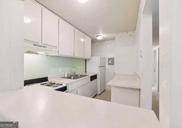 5th image of 1231 Church St #D, Decatur, GA 30030 | MLS# 10825585