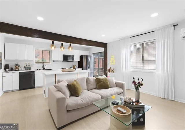1st image of 3501 Roswell Rd Ne #106, Atlanta, GA 30305 | MLS# 10386281