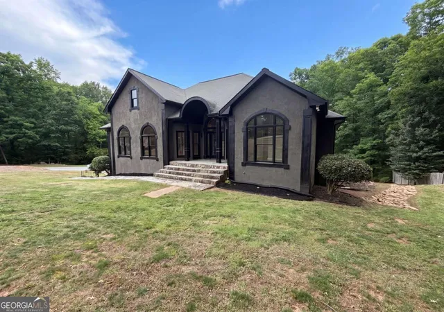 2nd image of 15 Navaho Ln, Sharpsburg, GA 30277 | MLS# 10766991