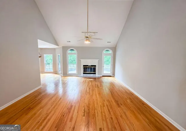 Photo 3 of Sale Pending at 15 Navaho Ln, Sharpsburg, GA 30277 | MLS# 10766991 | Listing updated on 2026-10-09