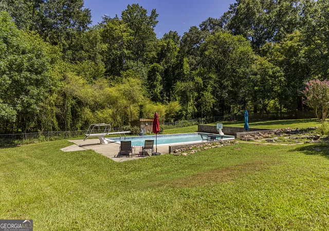 Photo 3 of Single family home for sale at 13 Greenbriar Ln SE, Rome, GA 30161 | MLS# 10828619 | Listing updated on 2026-09-30