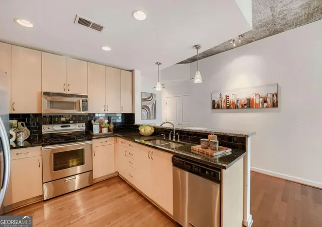 5th image of 860 Peachtree St Ne #1701, Atlanta, GA 30308 | MLS# 10816549