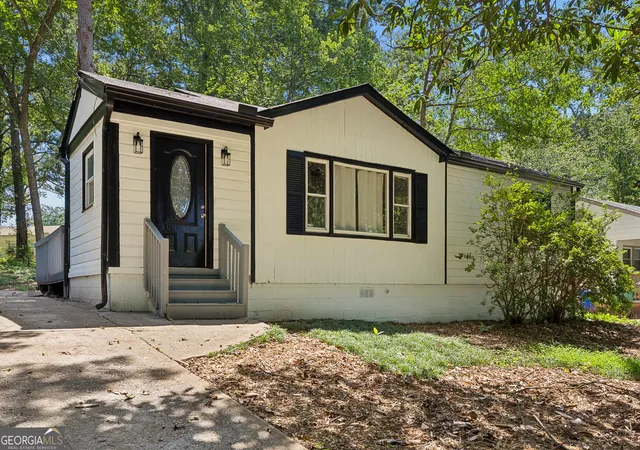 Photo 1 of Single family home for sale at 1790 Elaine Dr, Decatur, GA 30035 | MLS# 10829412 | Listing updated on 2026-10-08