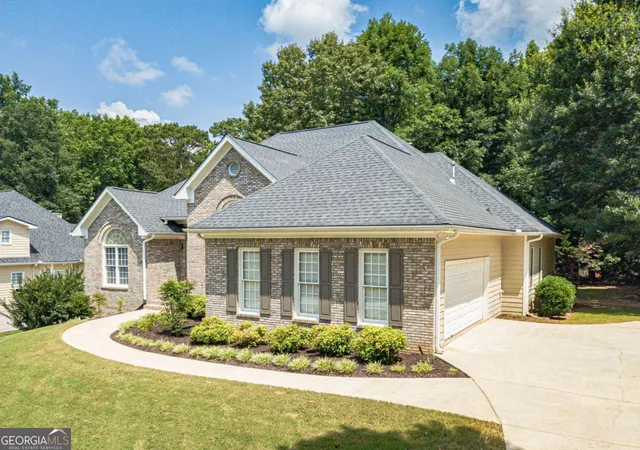 2nd image of 1114 Maple Creek Rdg, Loganville, GA 30052 | MLS# 10797194