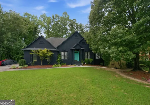 2nd image of 285 Merritt Dr, Lawrenceville, GA 30044 | MLS# 10826892