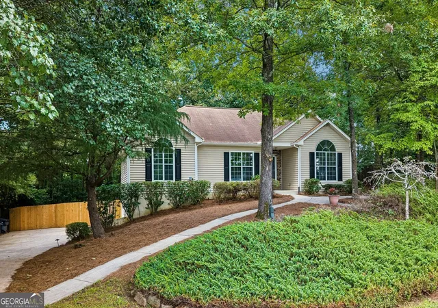 Single family home for sale at 6940 Shady Oak Ln, Cumming, GA 30040 | MLS# 10824592 | Listing updated on 2026-08-26