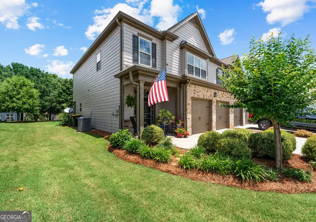 1st image of 5 Ontario Ct, Newnan, GA 30263 | MLS# 10773611