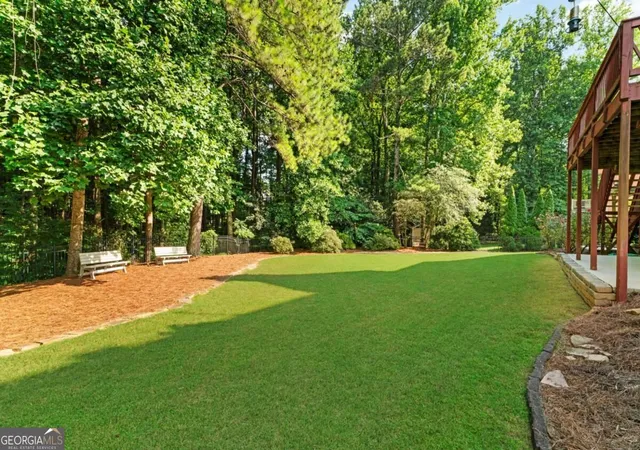 3rd image of 10645 Oxford Mill Cir, Johns Creek, GA 30022 | MLS# 10830437