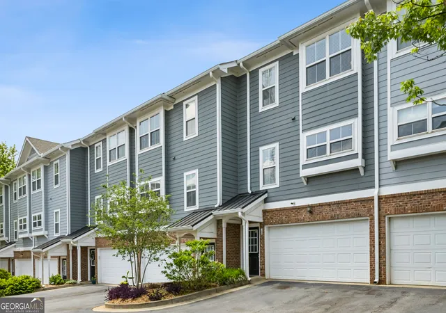 2nd image of 306 Carlyle Park Dr Ne, Atlanta, GA 30307 | MLS# 10754907