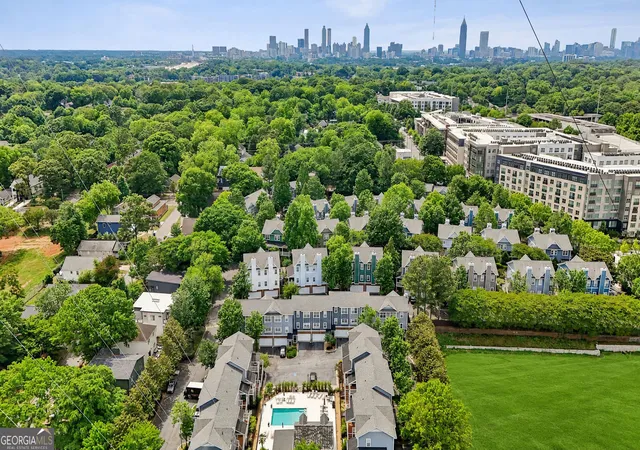 Homes for sale in Atlanta, GA | 306 Carlyle Park Dr Ne, Atlanta, GA 30307 | MLS# 10754907