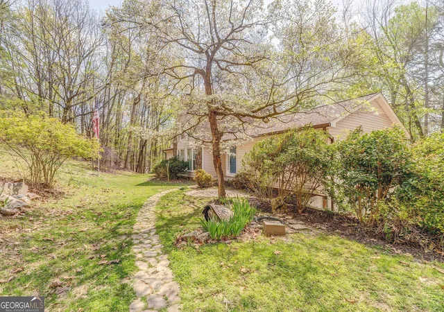3rd image of 35 The Trl Se, Lindale, GA 30147 | MLS# 10721483