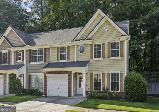 Photo 2 of Townhouse for sale at 4125 Magnolia Glen Walk Nw, Norcross, GA 30093 | MLS# 10800503 | Listing updated on 2026-08-21
