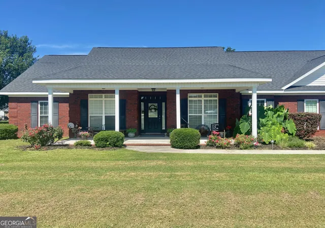 Photo 1 of Single family home for sale at 304 Dixieland Dr, Byron, GA 31008 | MLS# 10792645 | Listing updated on 2026-08-24