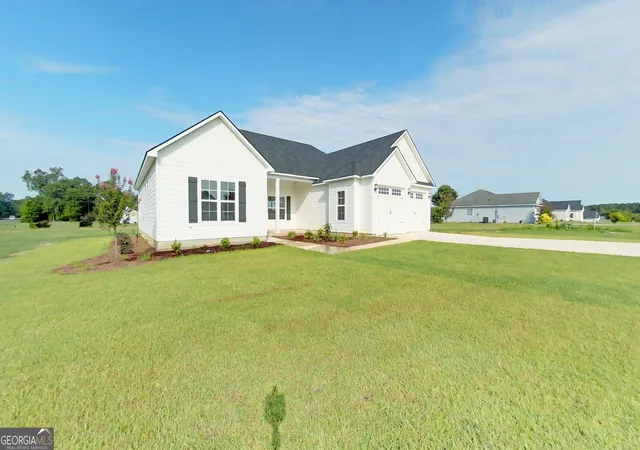 3rd image of 101 Bailey Cir, Thomasville, GA 31757 | MLS# 10775951