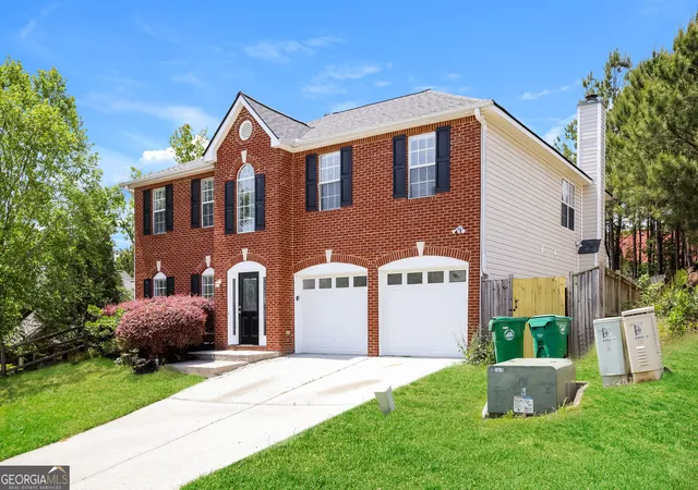 2nd image of 2462 Tolliver Dr, Ellenwood, GA 30294 | MLS# 10832136