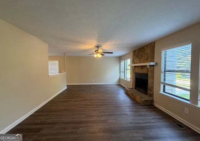 Photo 3 of Single family home for sale at 5236 Pine Way Rd, Powder Springs, GA 30127 | MLS# 10832856 | Listing updated on 2026-10-03