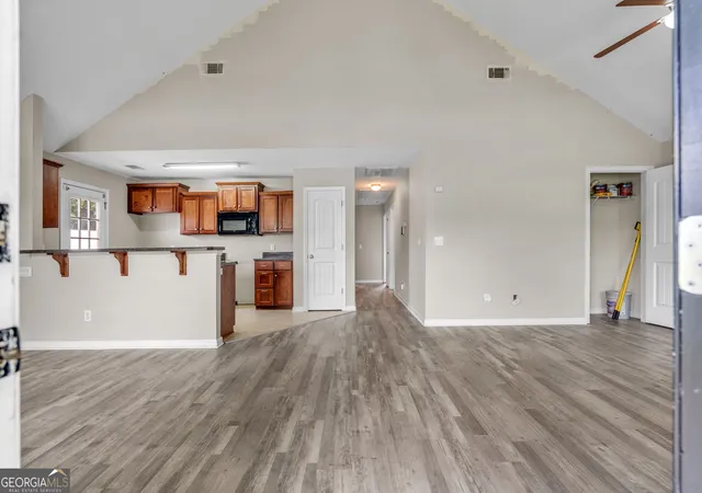 Photo 3 of Single family home for sale at 102 Verde Bn, Savannah, GA 31419 | MLS# 10835392 | Listing updated on 2026-09-11