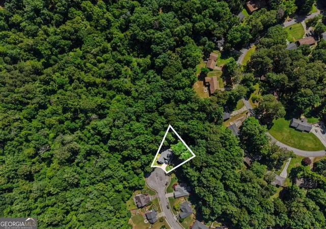 Photo 2 of Single family home for sale at 248 Huntington Shls Dr, Athens, GA 30606 | MLS# 10778608 | Listing updated on 2026-08-13
