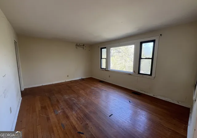 Photo 4 of Single family home for sale at 2536 Nancelon Cir N, Macon, GA 31204 | MLS# 10718754 | Listing updated on 2026-04-09