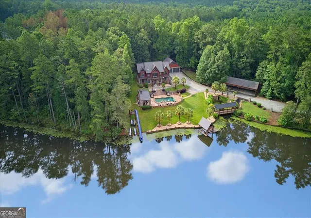 Photo 3 of Single family home for sale at 4095 E Highway 166, Carrollton, GA 30116 | MLS# 10801723 | Listing updated on 2026-08-04