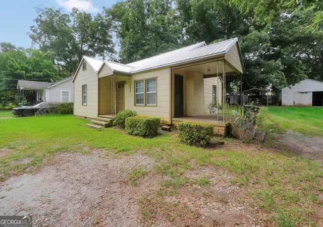 2nd image of 1308 Lucky St, Griffin, GA 30223 | MLS# 10810919
