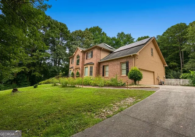 Photo 2 of Single family home for sale at 2365 Friars Gate Dr, Lawrenceville, GA 30043 | MLS# 10823234 | Listing updated on 2026-08-25