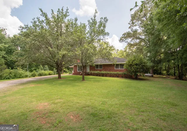 3rd image of 124 Marty Lane, Lagrange, GA 30240 | MLS# 10795115