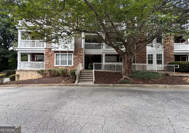 1st image of 131 Bentley Pl, Tucker, GA 30084 | MLS# 10789907