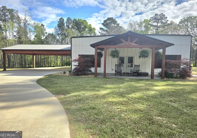 3rd image of 3060 Eatonton Rd, Madison, GA 30650 | MLS# 10656542